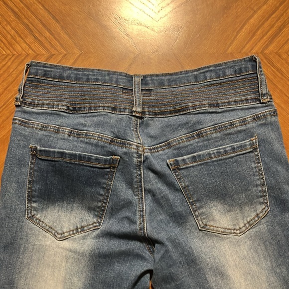 Flare jeans - Picture 5 of 5